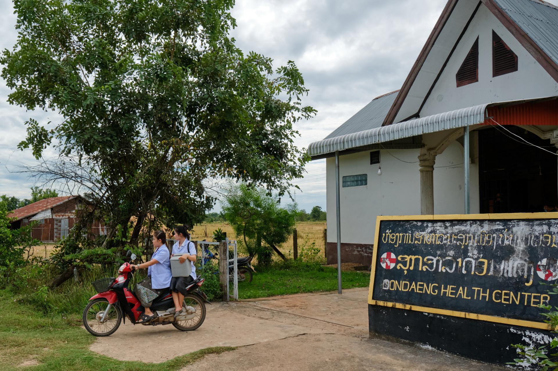 Nurses of Donedeng Health Center in Champasak Province conducting community outreach. Photo: BART VERWEIJ